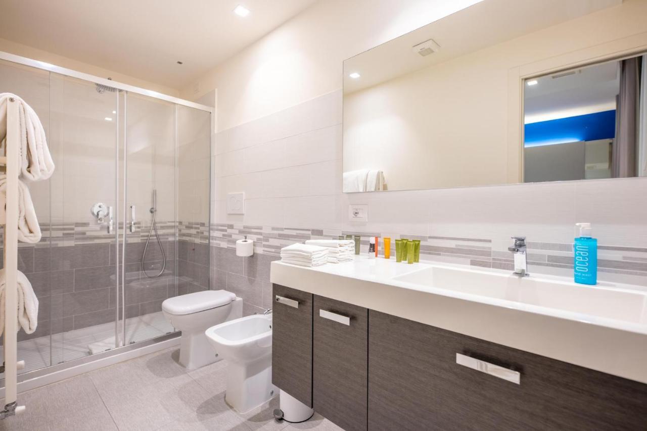 Amarina Suite Emotion Marina di Pietrasanta Exterior photo